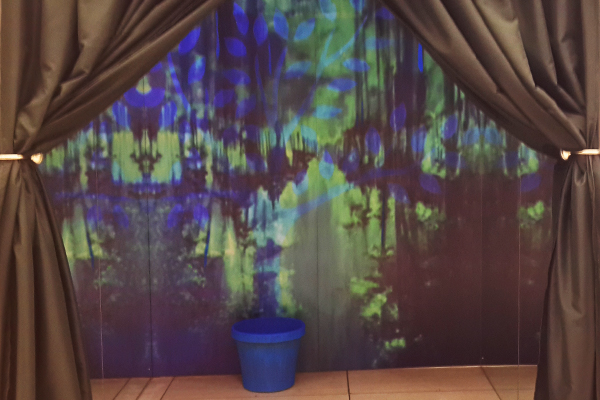 Microsoft-See-the-Big-Picture-exhibition-UV-Tree-by-Jaco-Bezuidenhout